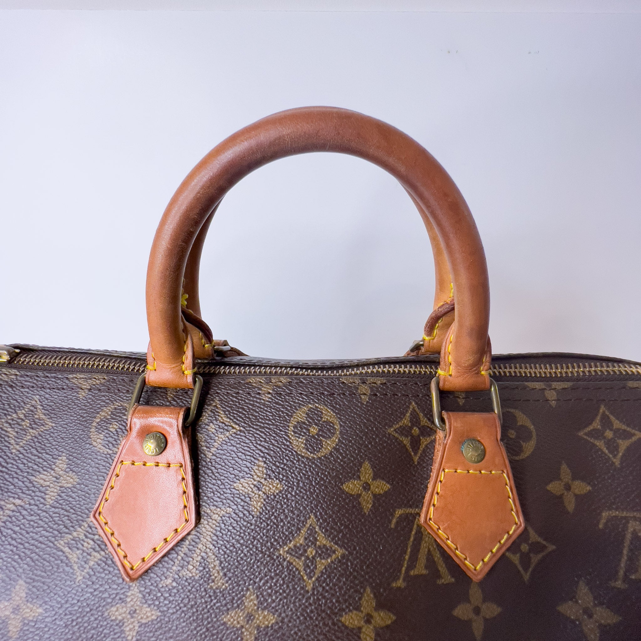 Speedy 30 Monogram